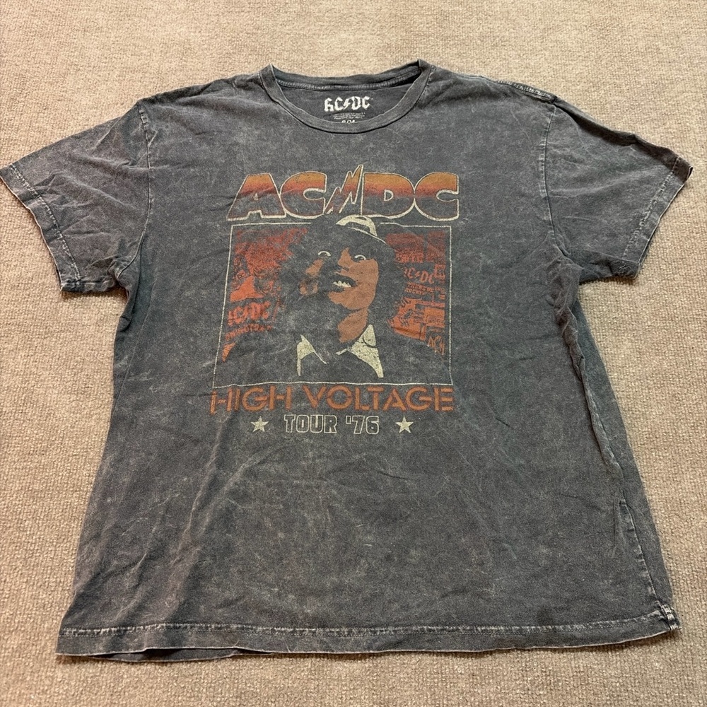 AC/DC High Voltage Tour ’76 T-Shirt Acid Wash Band Tee S/M 0460